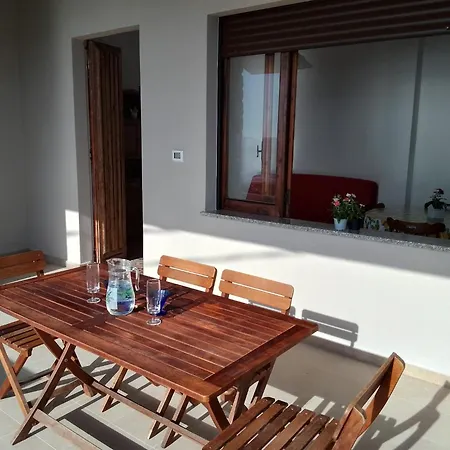 Oleandro Bianco Gutturu Appartement
