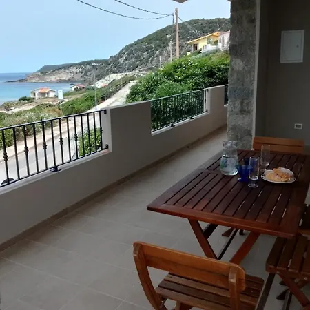 Oleandro Bianco Gutturu Apartment