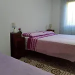 Oleandro Bianco Gutturu Apartman *