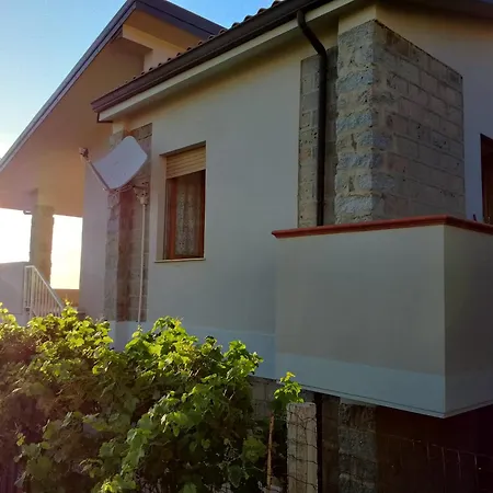 Oleandro Bianco Gutturu Apartment Arbus