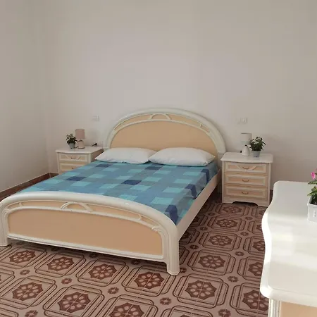 Apartmán Oleandro Bianco Gutturu *