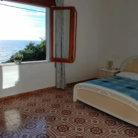 Oleandro Bianco Gutturu Apartment Arbus
